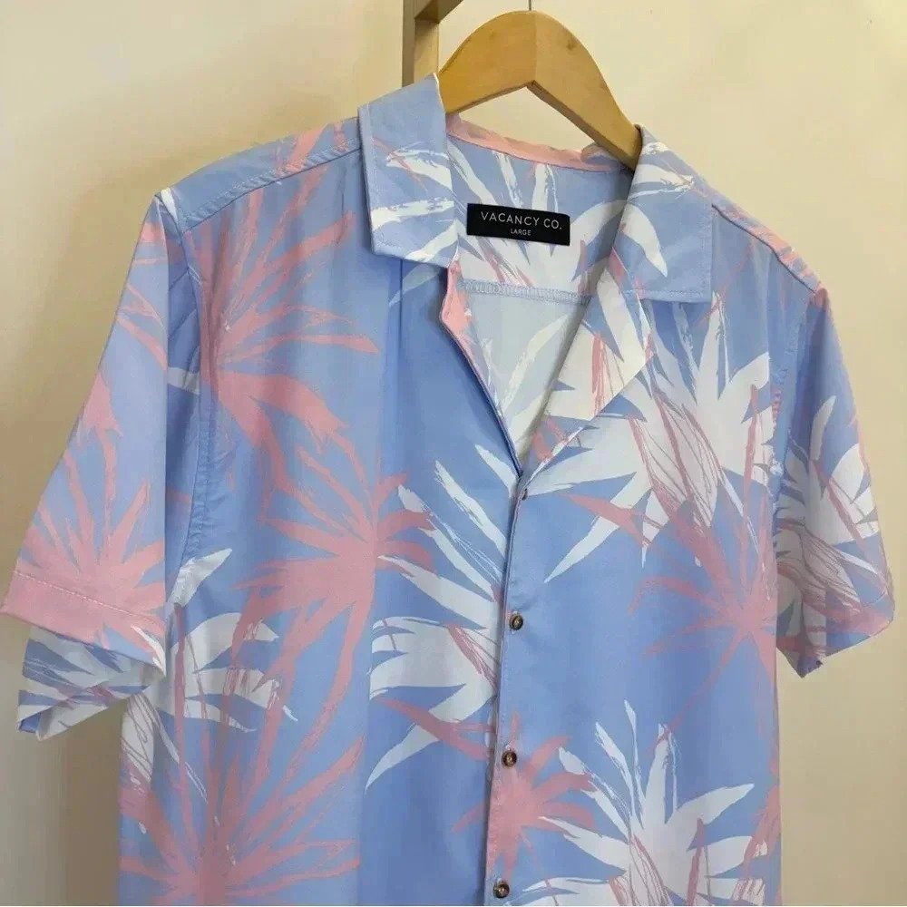 Vacancy Co. Men's Floral Short Sleeve Shirt Multicolor Size L Casual Lightweight